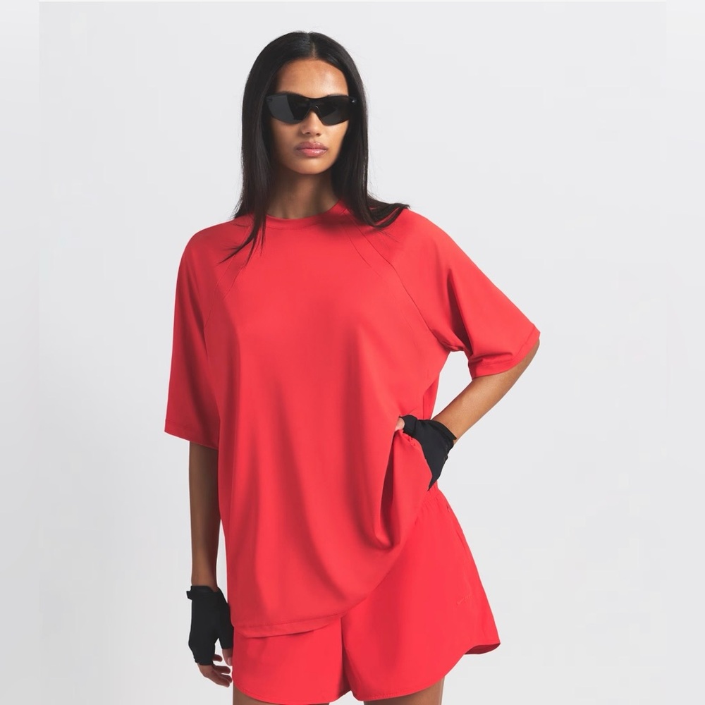 Nike SKIMS Airy Women’s Oversized T-Shirt